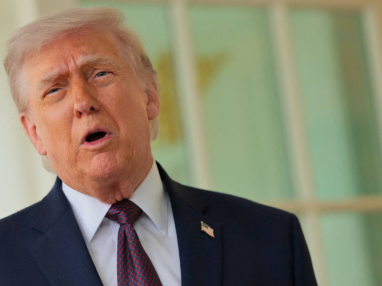 Трамп сообщил о первых за 34 года переговорах по Ближнему Востоку