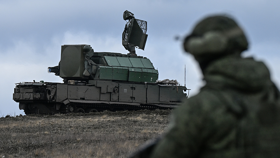 
                    Силы ПВО уничтожили 55 беспилотников над территорией России за ночь

        