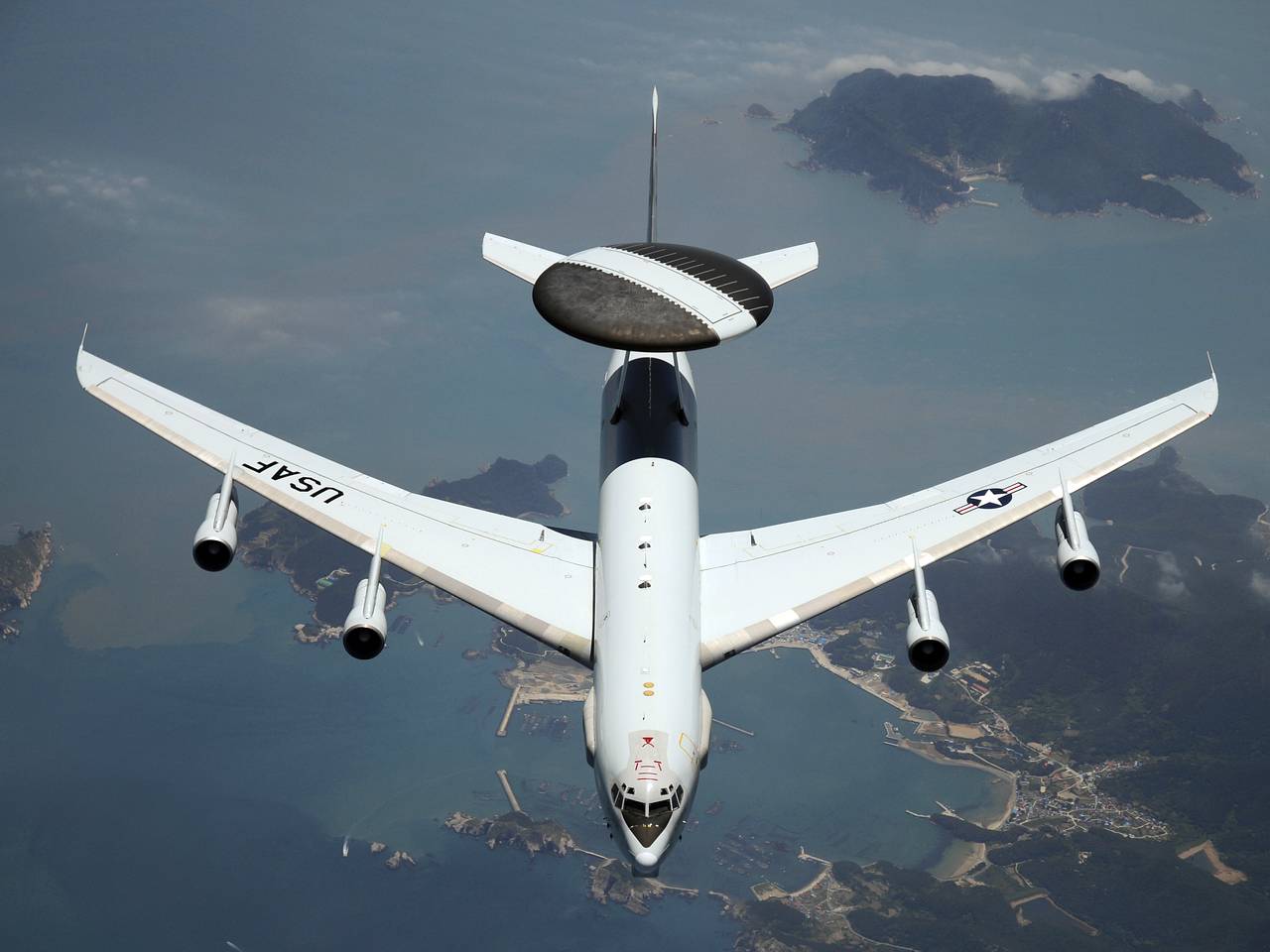 &laquo;Важнейший&raquo; самолет США оказался фактически уничтожен