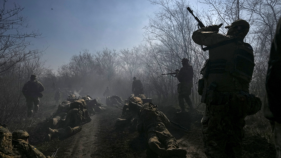 
                    Командование ВСУ бросало в штурм неподготовленных военных

        