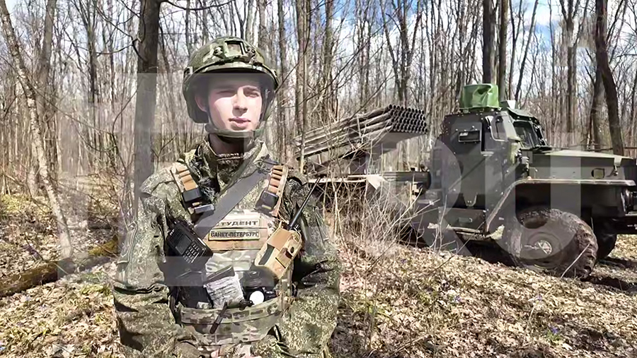 
                    Бойцы расчета БМ-21 &laquo;Град&raquo; рассказали о выполнении боевых задач в зоне СВО

        
