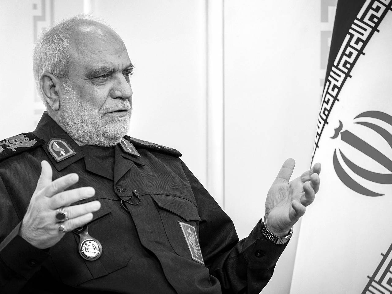 КСИР объявил о гибели главы разведки