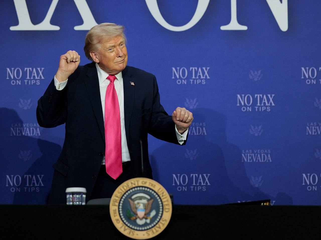 Трамп назвал один конфликт вынужденным &laquo;маленьким путешествием&raquo; США