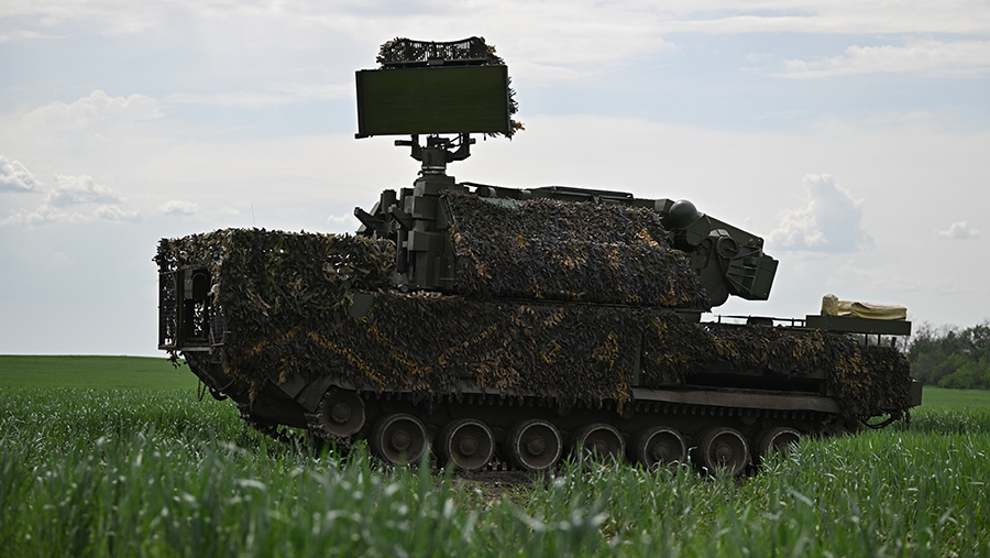 
                    Силы ПВО уничтожили 121 украинский беспилотник в небе над Россией за ночь

        