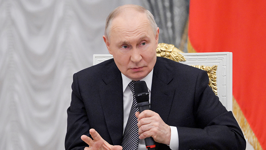 
                    Путин указал на рост эффективности российских беспилотных систем

        