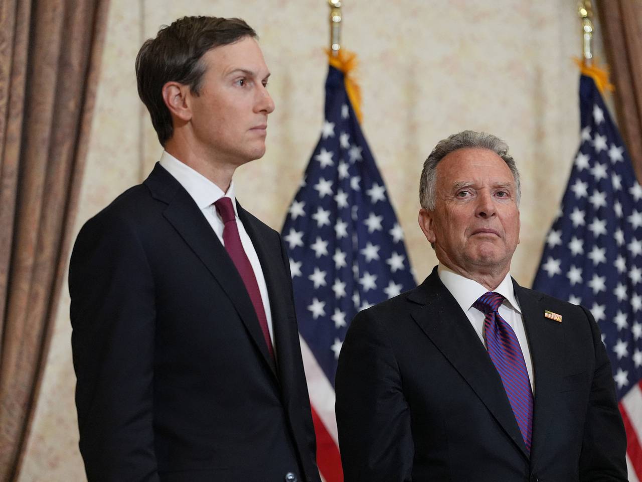 Спецпосланники Трампа отложили поездку на Украину