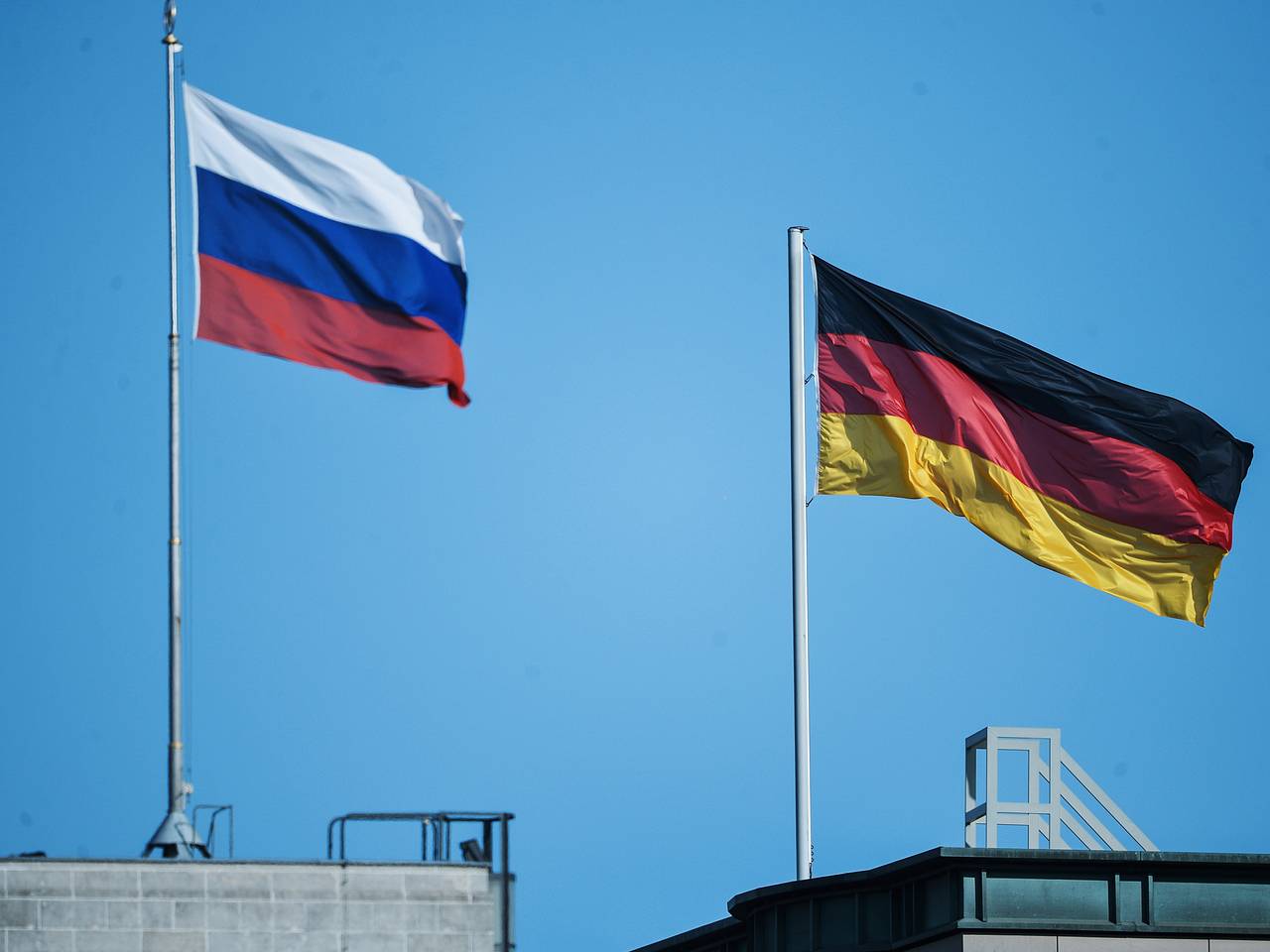 Германия начала перерождение в нечто опасное для России