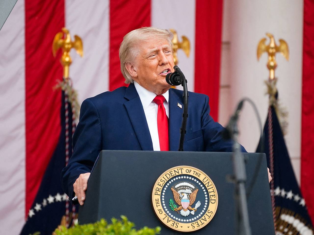 Трамп заявил о неспособности Ирана иметь ядерное оружие
