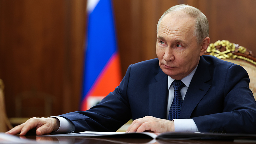 
                    Путин отметил рост объема гражданской продукции &laquo;Ростеха&raquo; в условиях СВО

        