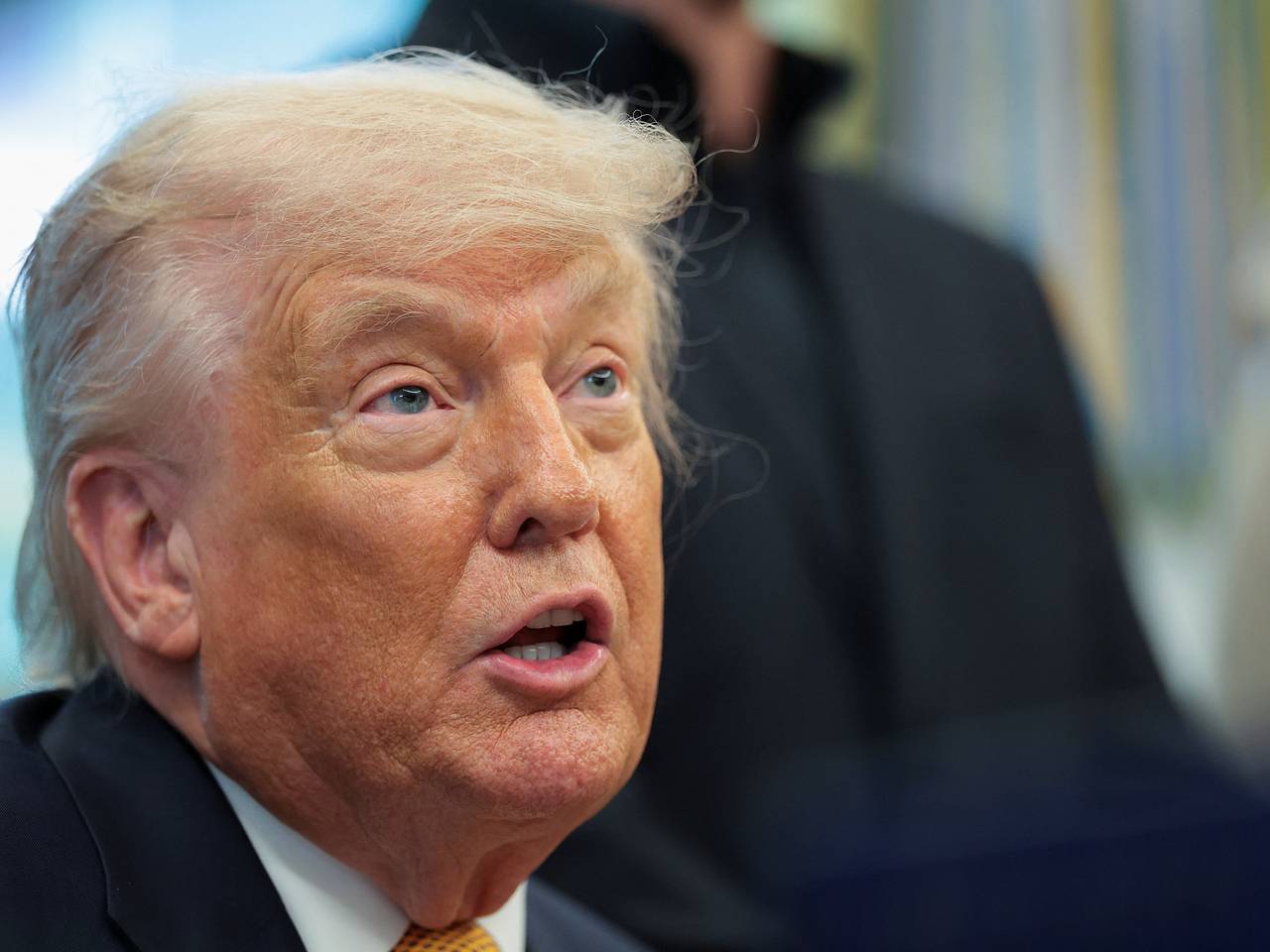 Трамп прокомментировал атаку Ирана на американские корабли
