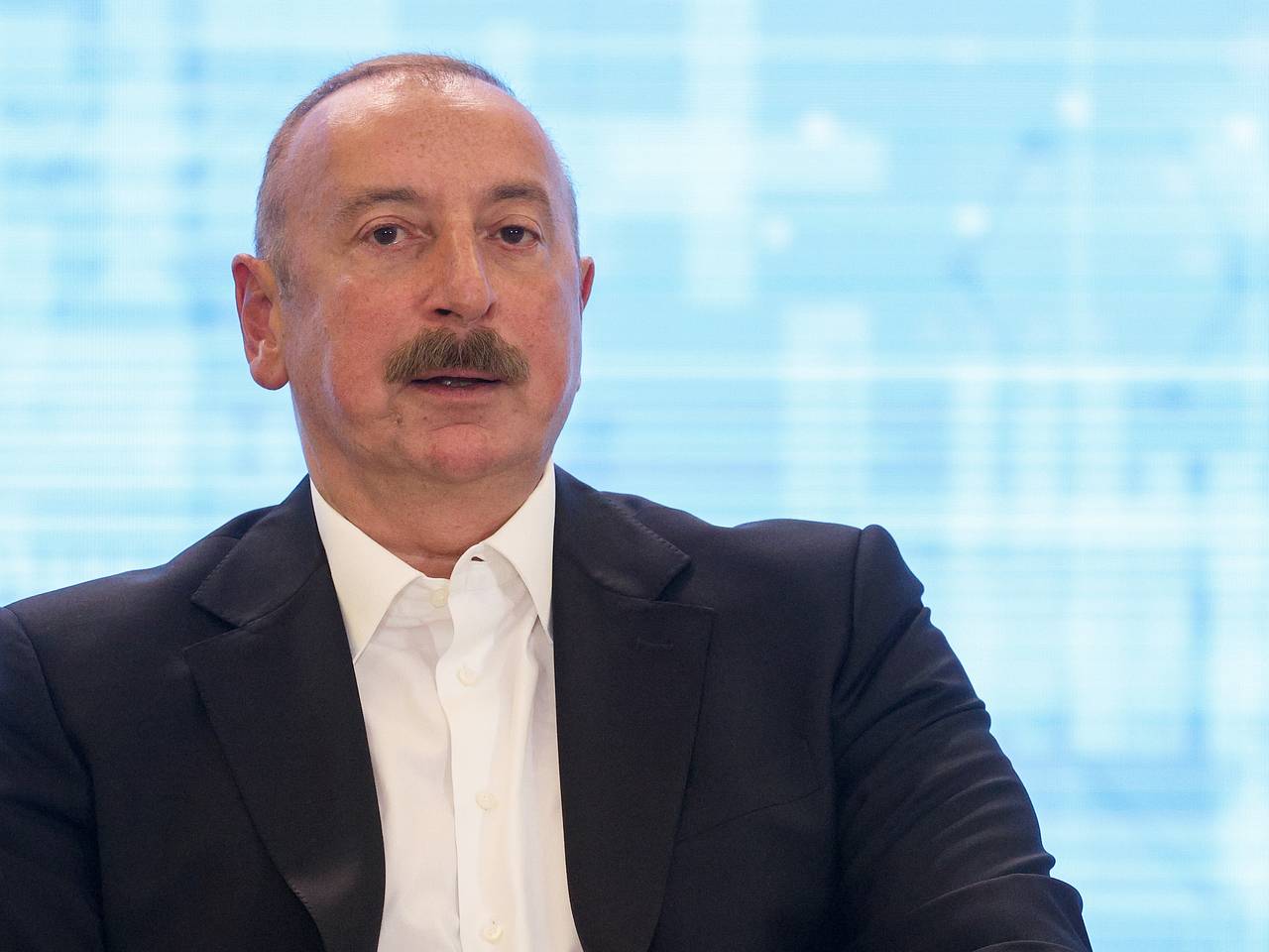 Алиев резко высказался в адрес наблюдателей ЕС