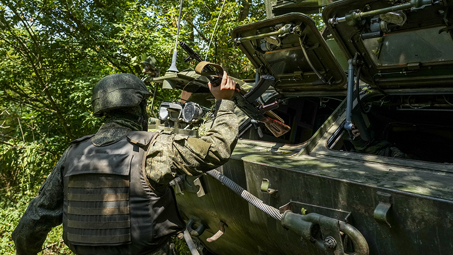
                    Силы ПВО сбили 67 украинских беспилотников над регионами России

        