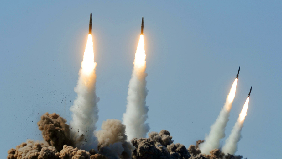 
                    ВС РФ в ходе массированного удара поразили завод &laquo;Маяк&raquo; в Киеве

        