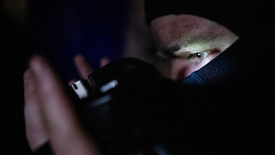Расчет войск БпС уничтожил замаскированный пункт запуска дронов ВСУ в зоне СВО
Расчет войск БпС уничтожил замаскированный пункт запуска дронов ВСУ в зоне СВО