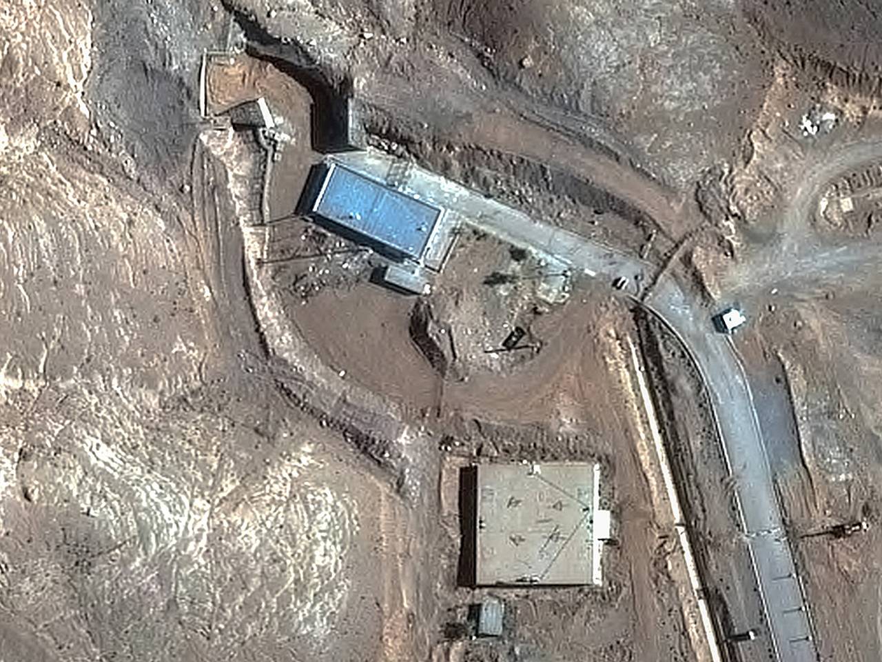 США атаковали строившуюся для АЭС площадку в Иране